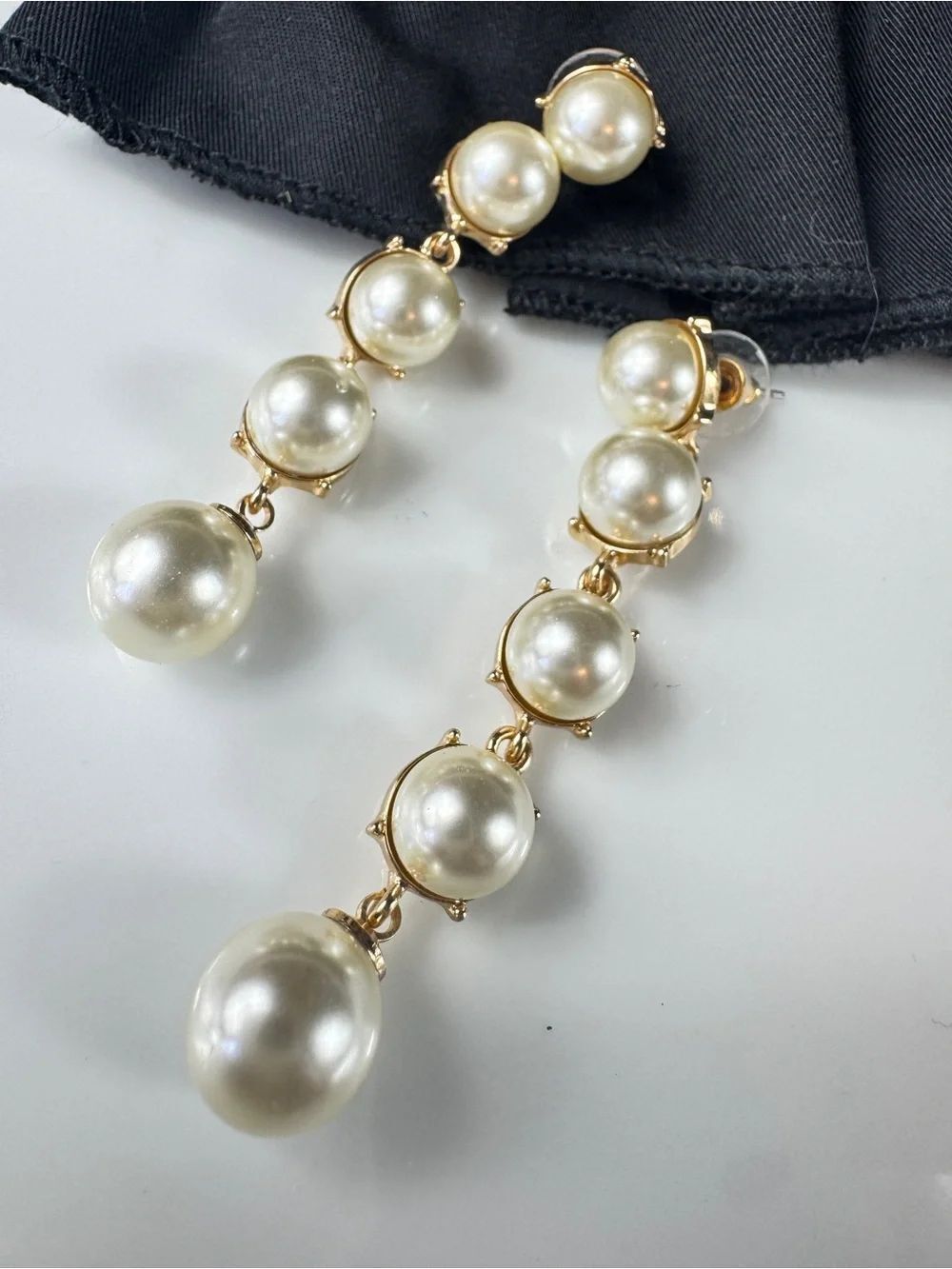 Zara Gold Pearl Drop Earrings - Cream Pearls